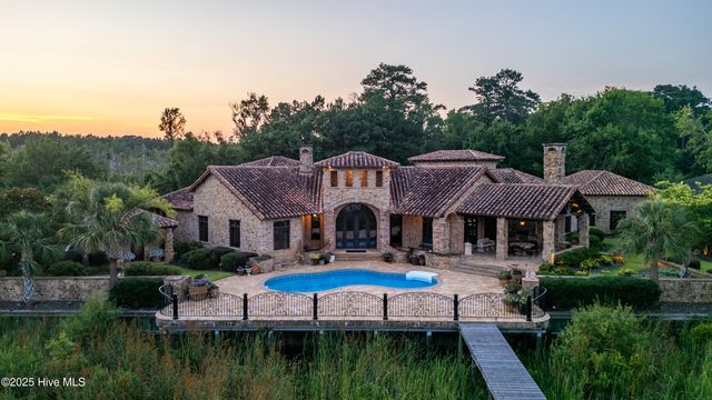 106 Allen Drive, New Bern, NC 28562