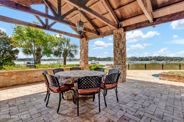 106 Allen Drive, New Bern, NC 28562