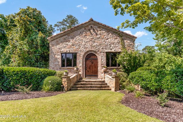 106 Allen Drive, New Bern, NC 28562