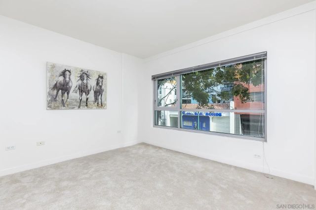 425 W Beech St 327, San Diego, CA 92101