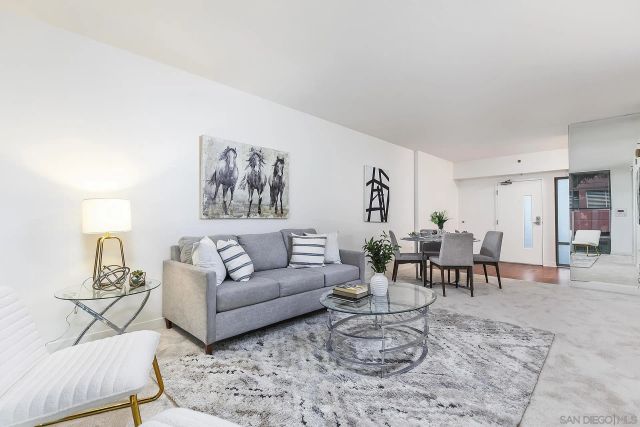 425 W Beech St 327, San Diego, CA 92101