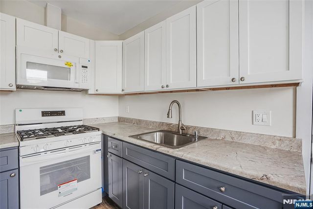 252 River Drive 3, Garfield, NJ 07026