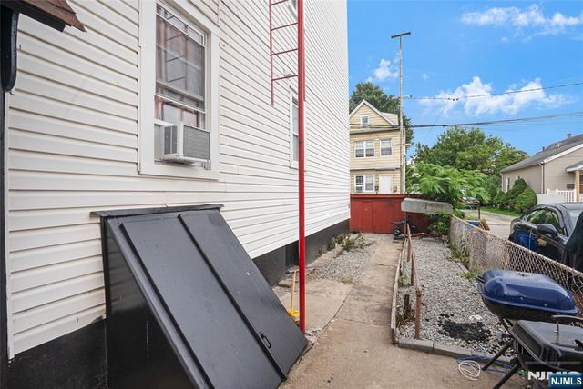 252 River Drive 3, Garfield, NJ 07026
