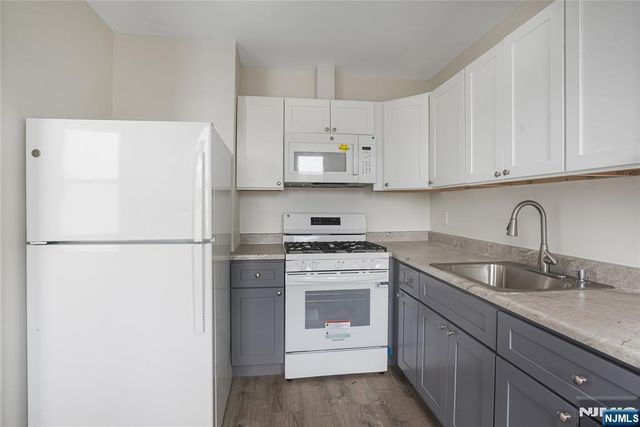 252 River Drive 3, Garfield, NJ 07026