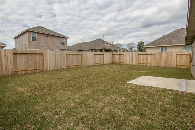 13827 Winding Path Lane, Willis, TX 77378