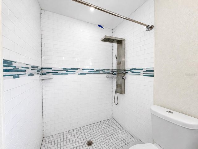 4305 W BAY AVENUE, Tampa, FL 33616