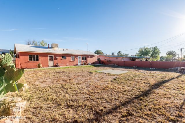 1805 E Colorado Avenue, Las Cruces, NM 88001