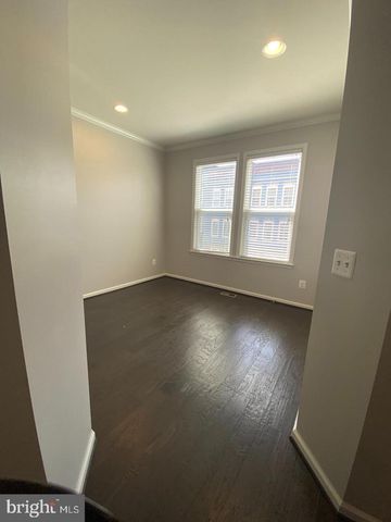 8929 QUARRY RD, Manassas, VA 20110