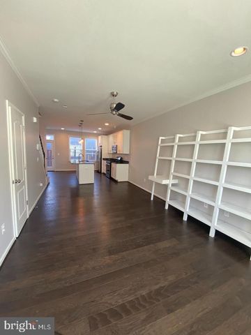 8929 QUARRY RD, Manassas, VA 20110