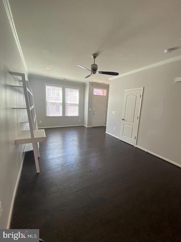 8929 QUARRY RD, Manassas, VA 20110