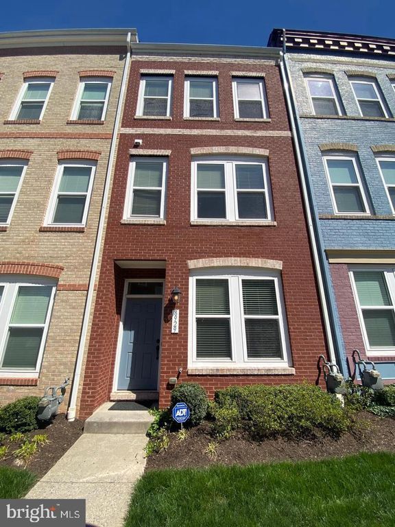 8929 QUARRY RD, Manassas, VA 20110