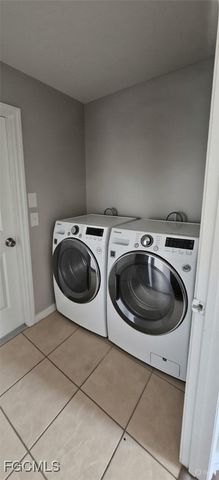 2010 Kismet PKWY W, Cape Coral, FL 33993