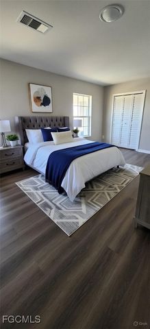 2010 Kismet PKWY W, Cape Coral, FL 33993