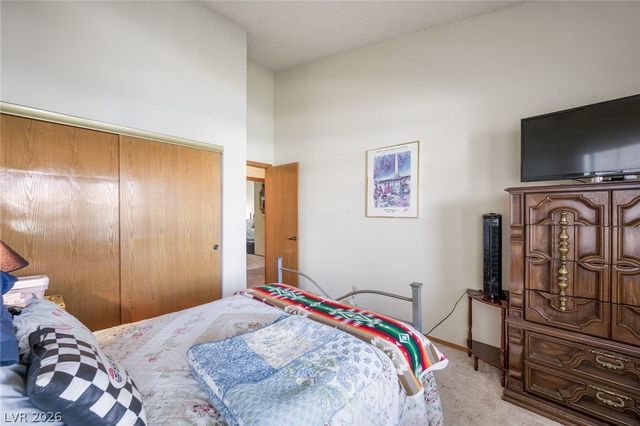 5621 Lost Tree Circle, Las Vegas, NV 89130