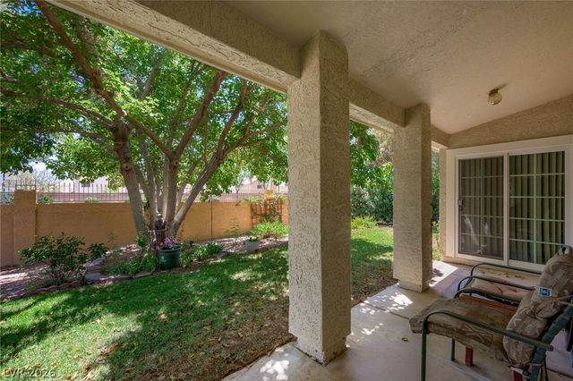 5621 Lost Tree Circle, Las Vegas, NV 89130