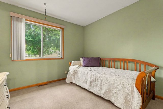 309 Thistle Drive, Bolingbrook, IL 60490