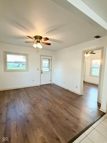 1870 W 200 S, Columbus, IN 47201