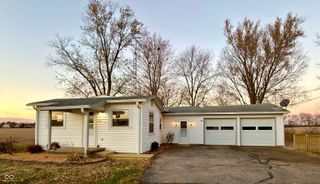 1870 W 200 S, Columbus, IN 47201