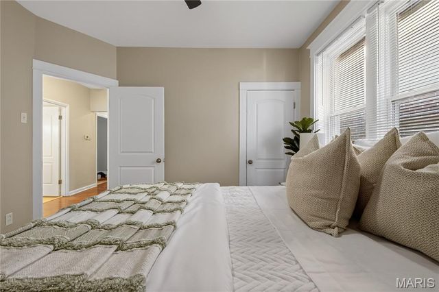 5034 Milentz Avenue, St Louis, MO 63109