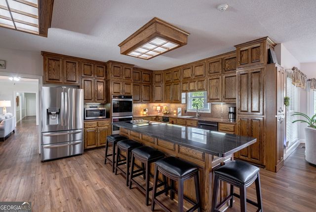 1703 Bullards Ferry Road, Elberton, GA 30635