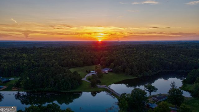 1703 Bullards Ferry Road, Elberton, GA 30635