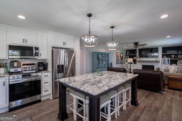 1703 Bullards Ferry Road, Elberton, GA 30635