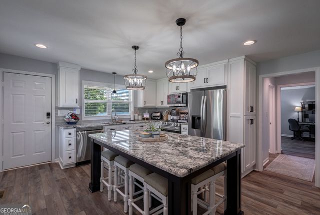 1703 Bullards Ferry Road, Elberton, GA 30635