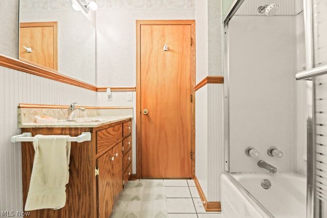 728 Fairview Place, Alliance, OH 44601