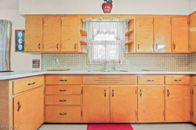 728 Fairview Place, Alliance, OH 44601