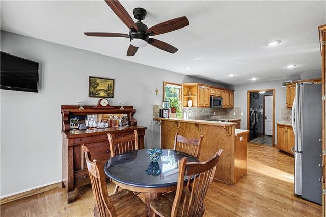 1903 NW 75th Street, Kansas City, MO 64151