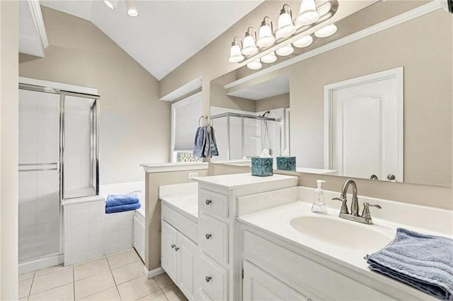 1903 NW 75th Street, Kansas City, MO 64151