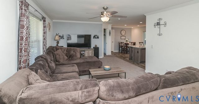3767 Broad Street Rd, Gum Spring, VA 23065