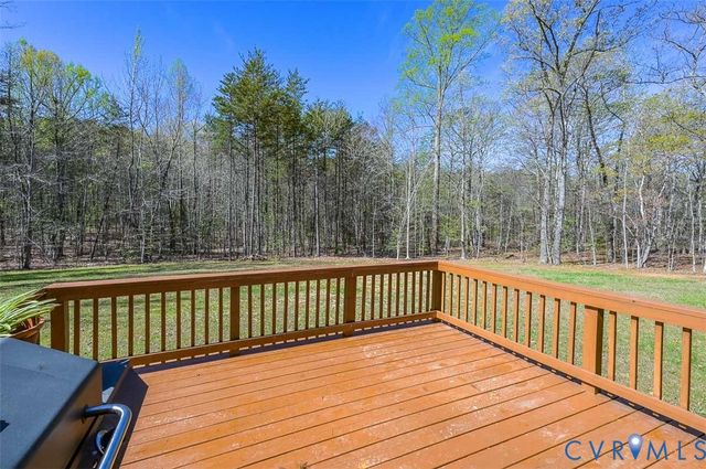 3767 Broad Street Rd, Gum Spring, VA 23065