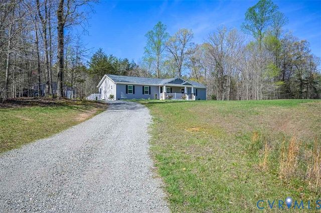 3767 Broad Street Rd, Gum Spring, VA 23065