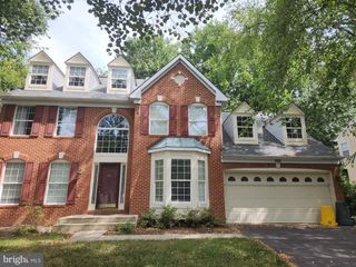 1521 FENWAY RD, Crofton, MD 21114