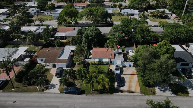 2933 NE 12th Ter, Pompano Beach, FL 33064