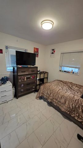 2933 NE 12th Ter, Pompano Beach, FL 33064