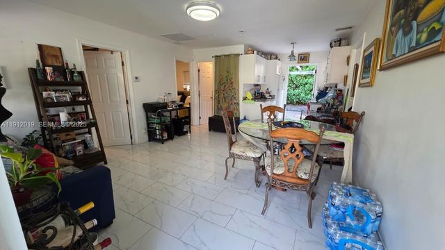 2933 NE 12th Ter, Pompano Beach, FL 33064