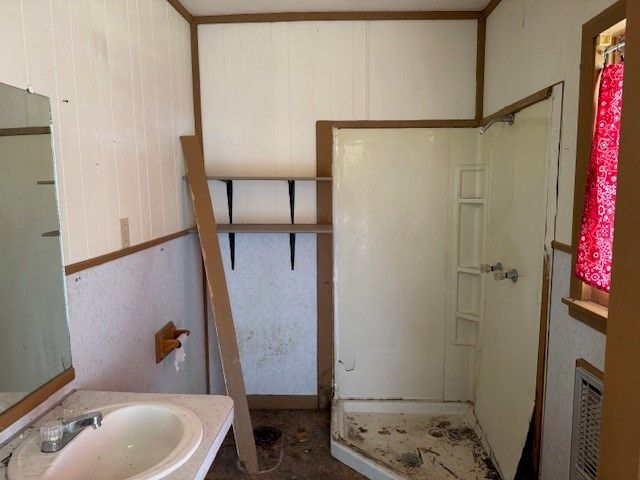 910 County Road 421, Evant, TX 76525