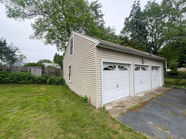 130 Wilkins Avenue, Bridgeport, CT 06606