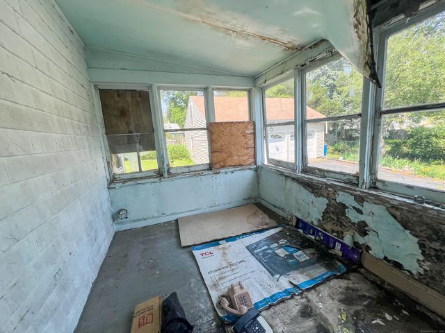 130 Wilkins Avenue, Bridgeport, CT 06606