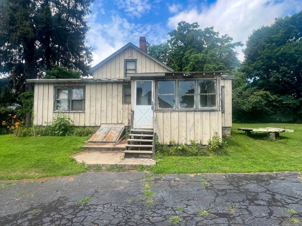 130 Wilkins Avenue, Bridgeport, CT 06606