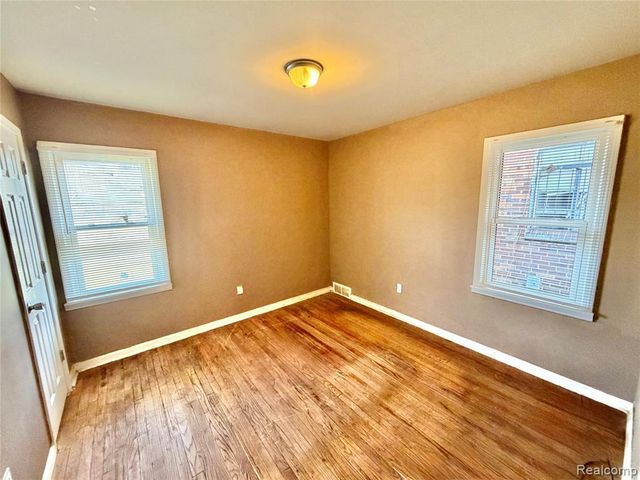 5114 Wayburn Street, Detroit, MI 48224