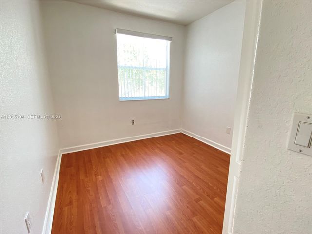 1658 SE 28th Court 201, Homestead, FL 33035