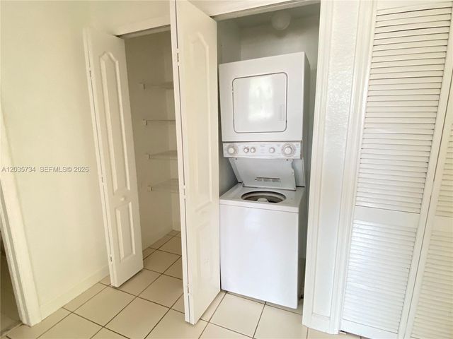 1658 SE 28th Court 201, Homestead, FL 33035