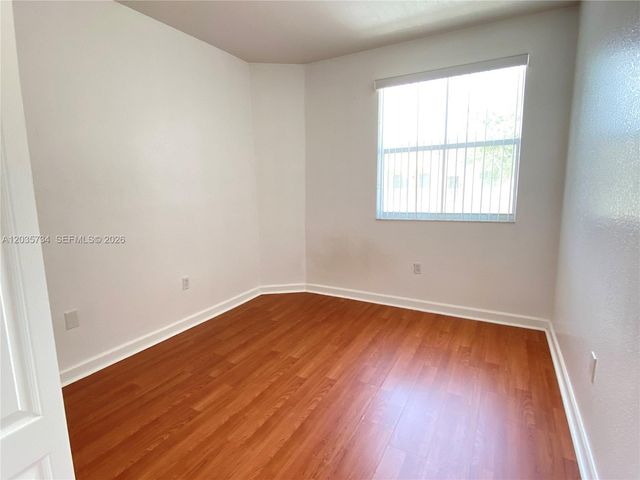 1658 SE 28th Court 201, Homestead, FL 33035
