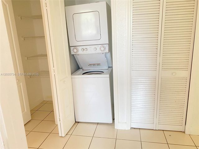 1658 SE 28th Court 201, Homestead, FL 33035