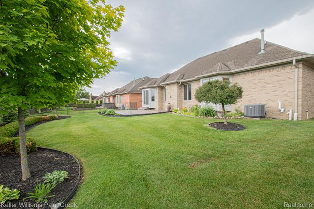 54436 Jack Drive, Macomb Township, MI 48042