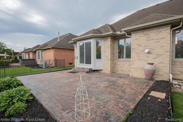 54436 Jack Drive, Macomb Township, MI 48042