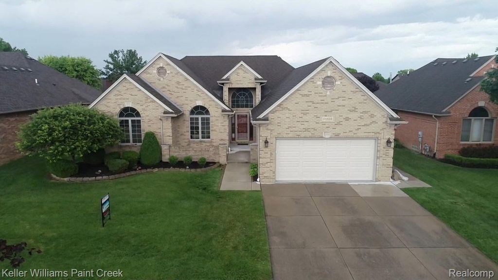 54436 Jack Drive, Macomb Township, MI 48042